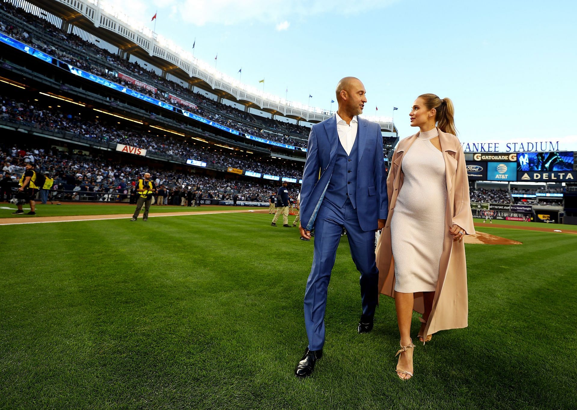 Derek Jeter and his wife Hannah Davis